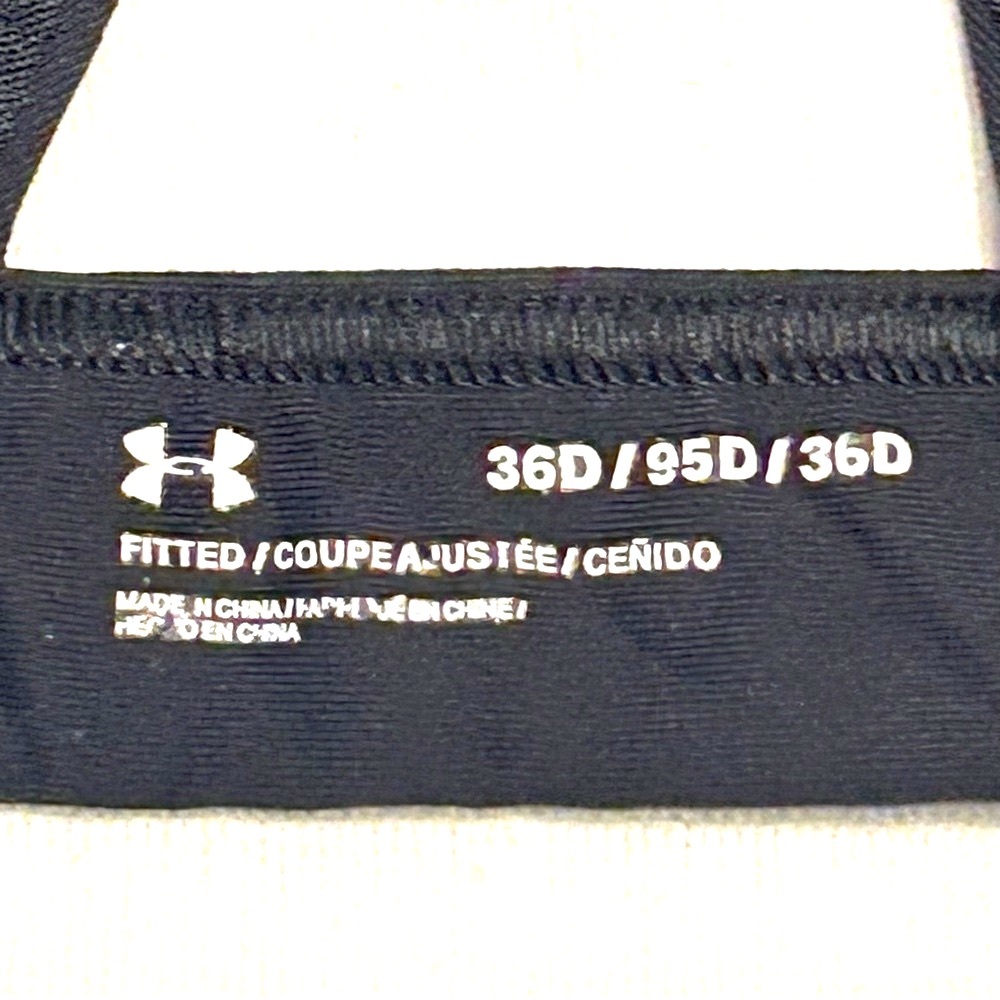Under Armour Crossback Zip Front Sports Bra Size 36D - Picture 3 of 4
